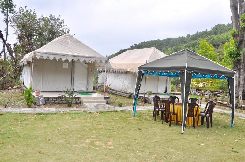Tatva Bir Tents And Hotel Kangar エクステリア 写真