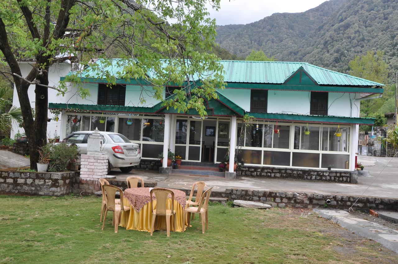 Tatva Bir Tents And Hotel Kangar エクステリア 写真