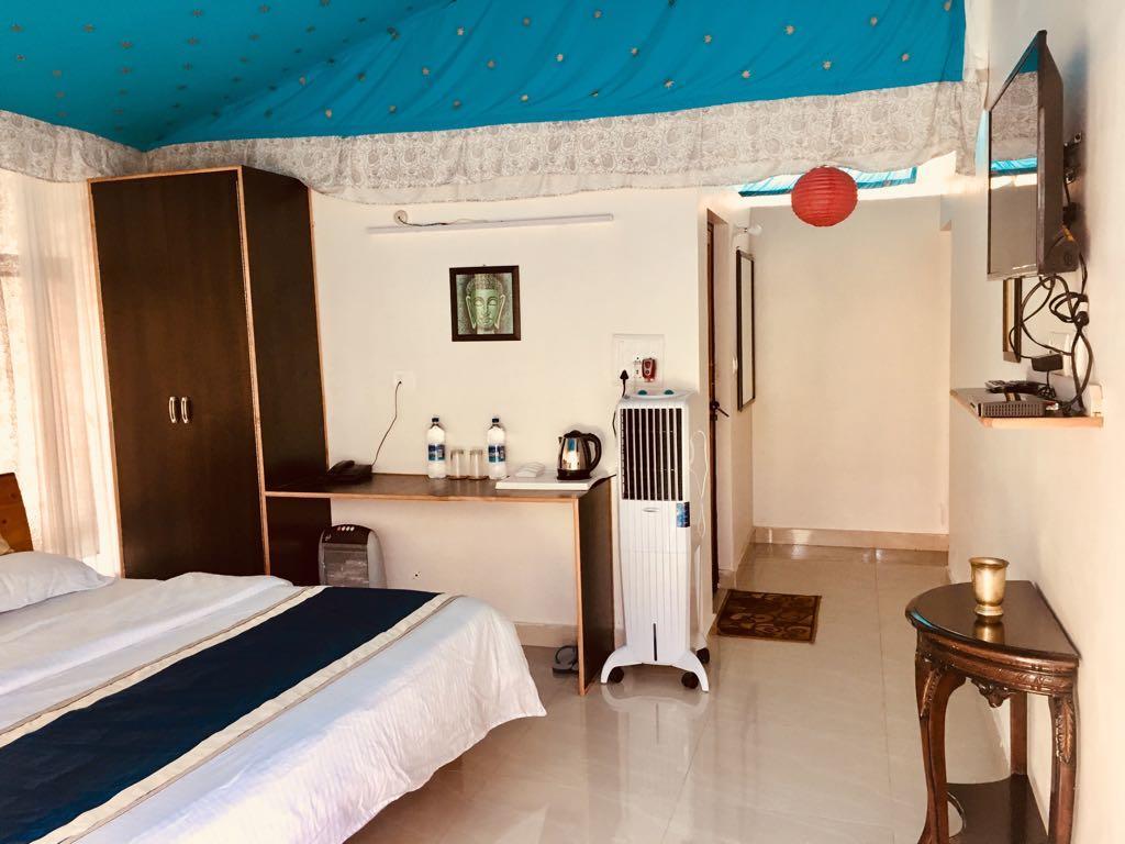 Tatva Bir Tents And Hotel Kangar エクステリア 写真