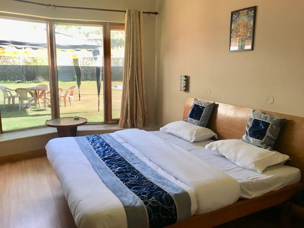 Tatva Bir Tents And Hotel Kangar エクステリア 写真