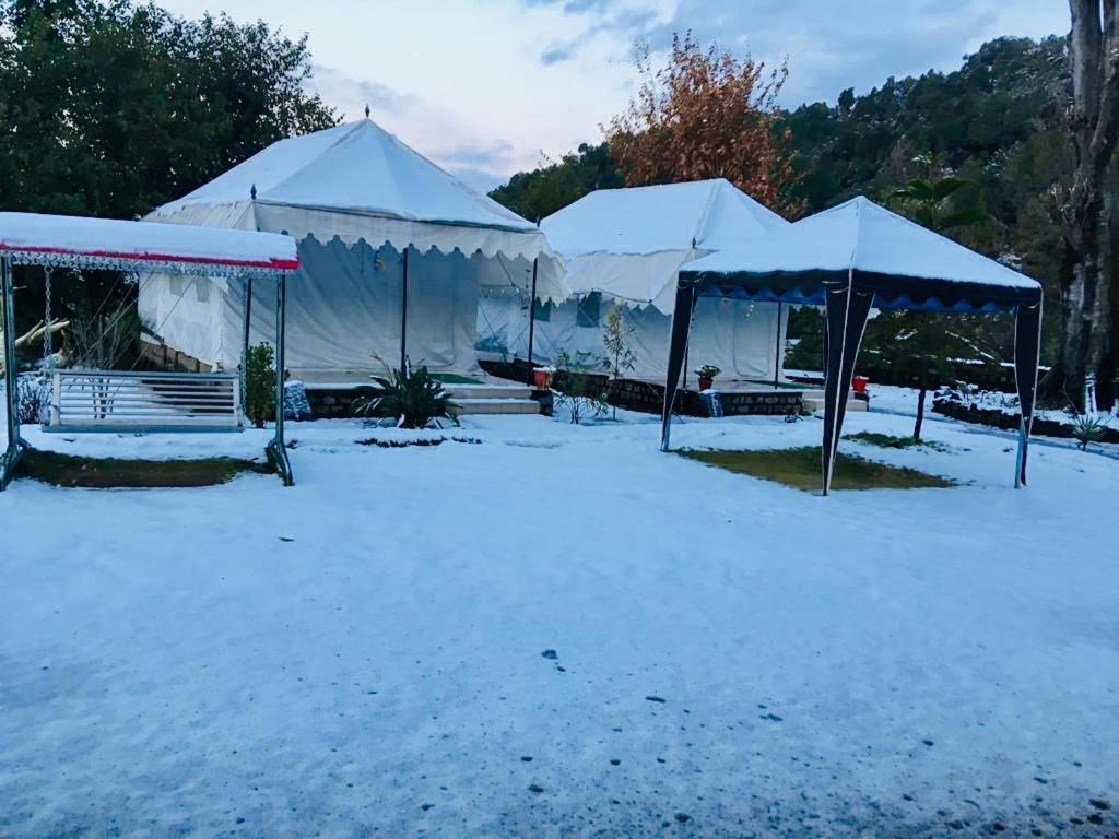 Tatva Bir Tents And Hotel Kangar エクステリア 写真